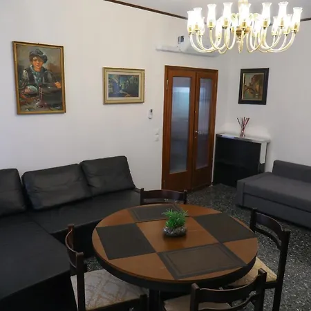 公寓 Welc Om Ai Tre Archi Cannareggio