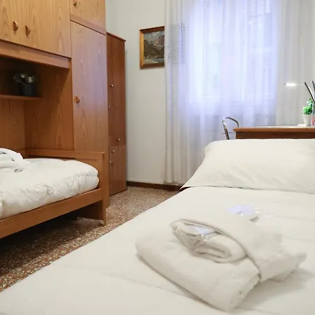 Welc Om Ai Tre Archi Cannareggio * 威尼斯